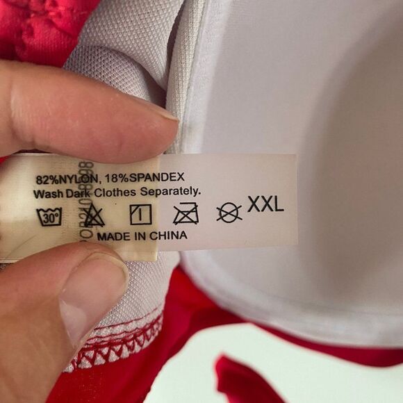 Sexy Red Lightly Padded Halter Swim Suit Top, Size XXL - Picture 6 of 11